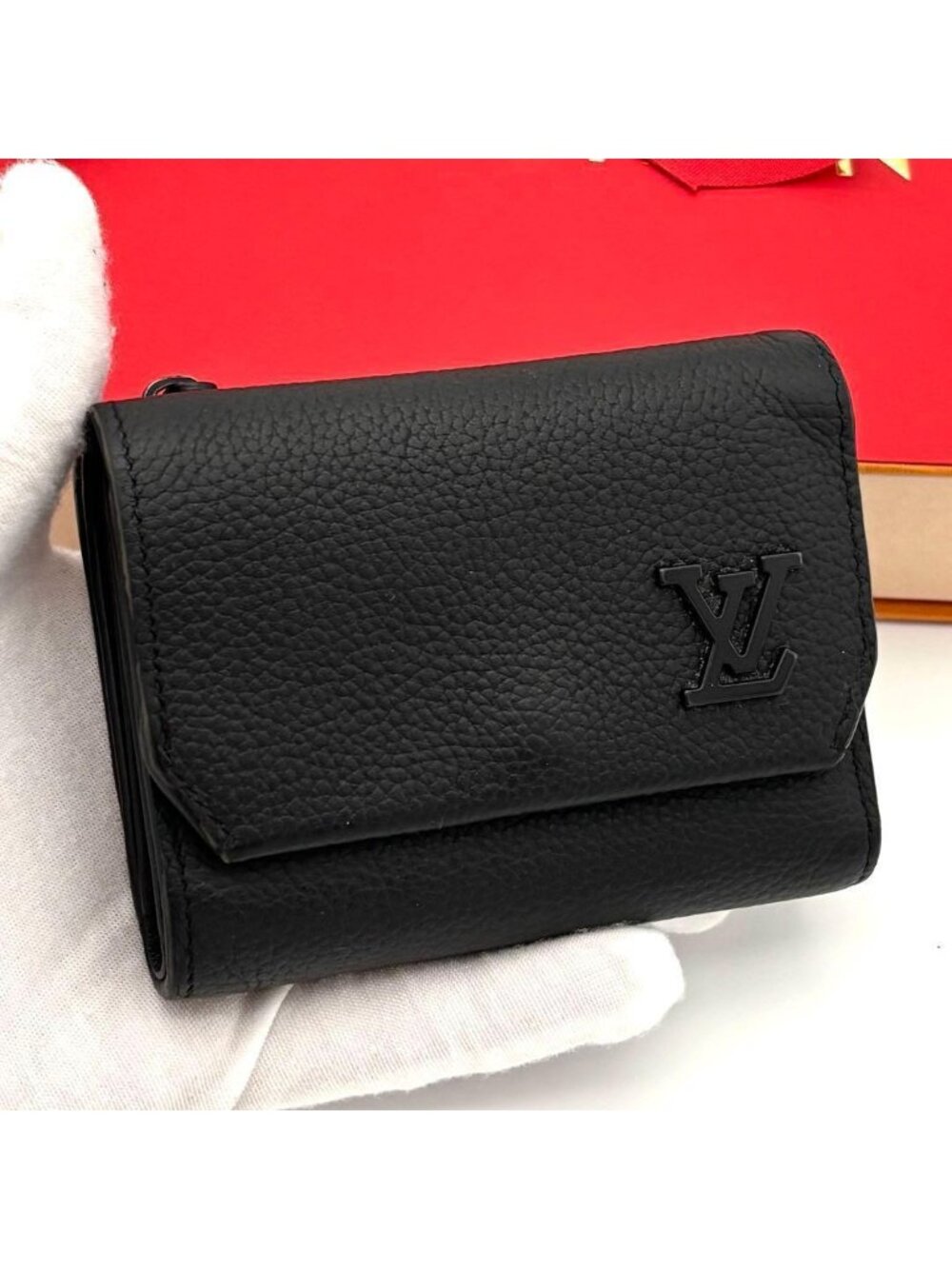 Louis Vuitton Portefeuille Pilot LV Aerogram Black Wallet